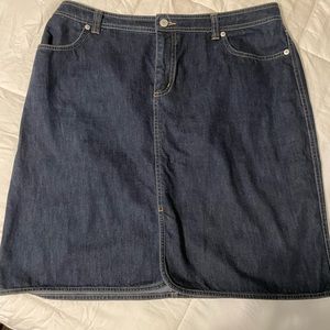 Lands End size 14 denim skirt with tulip slit in front